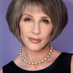 Bettina Devin