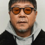 范偉