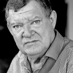 Robert Hughes