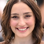 سها نیاستی