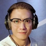 张珈铭