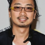 张镭