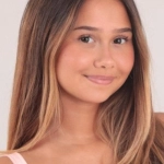 Nathália Costa