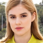 Νατάσα Εξηνταβελώνη