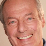 Louis Dezseran