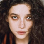 Zoé Adjani