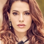 Мелиа Крейлинг