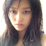 山地まり