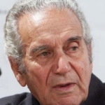 Manos Zacharias