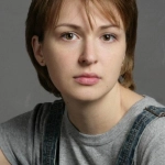 Анна Тараторкина