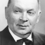 Виктор Шарлахов