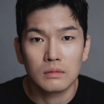 손우진