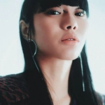 仲万美