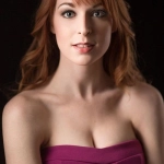 Lisa Foiles