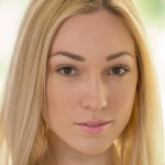 Lily LaBeau