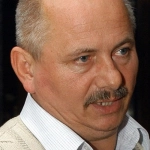 Usztics Mátyás